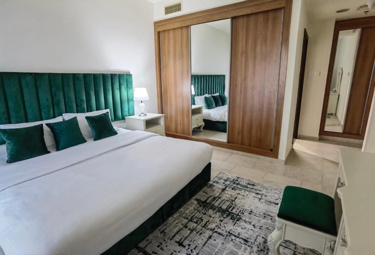 Serenity 3Br Palm View In Marina Apartment Dubai Luaran gambar